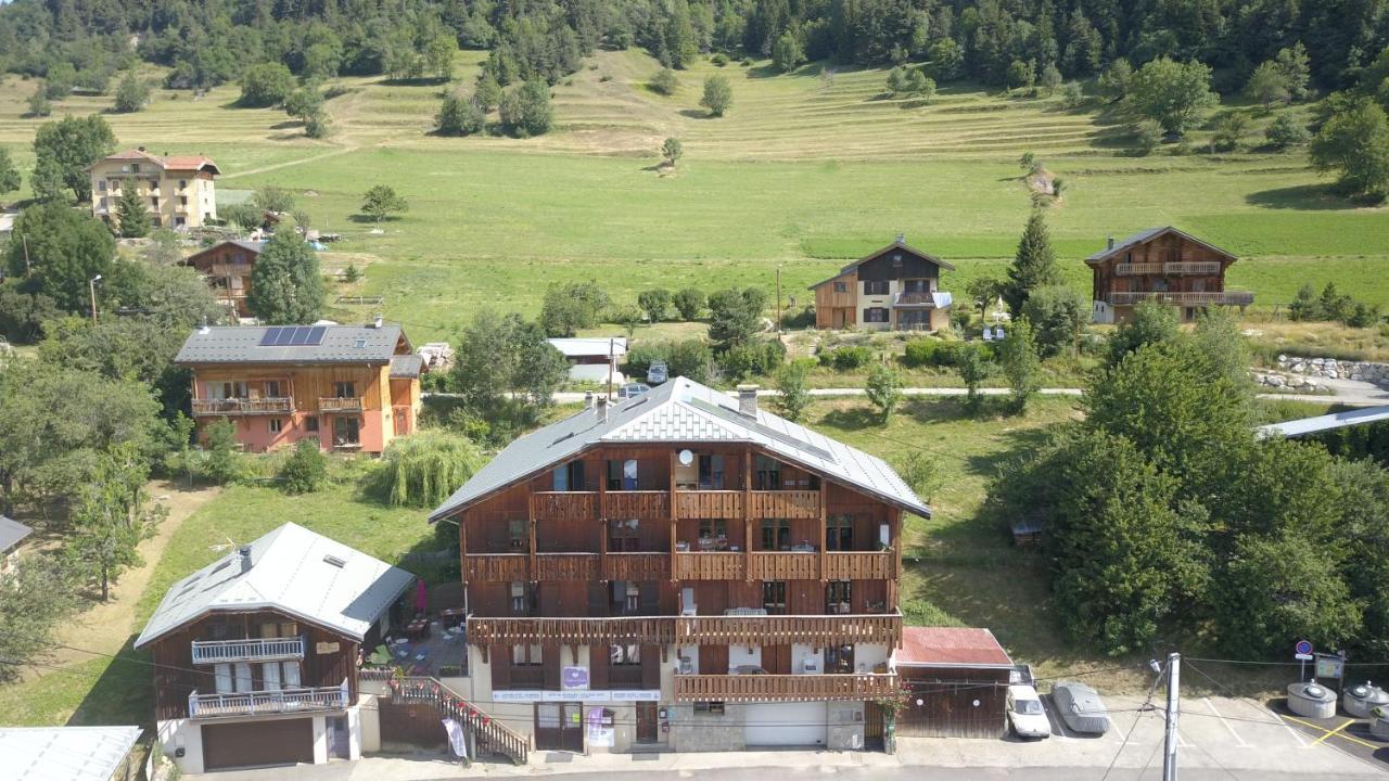Chalet De La Yodine Feissons-sur-Salins Exterior foto